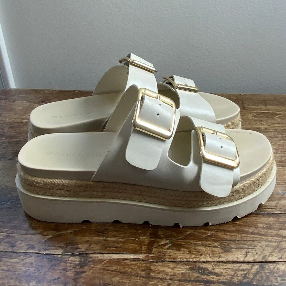 Madden Girl Mythical Platfrom Sandals size 8.5